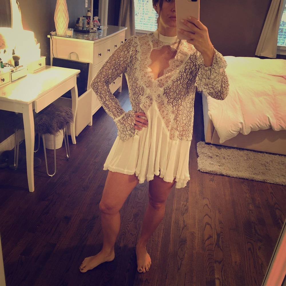 Free People lacy keyhole dress/top